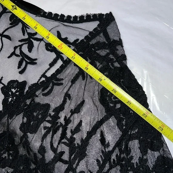 ✨HP✨ GORGEOUS BOHO LACE DUSTER/KIMONO - Picture 7 of 12